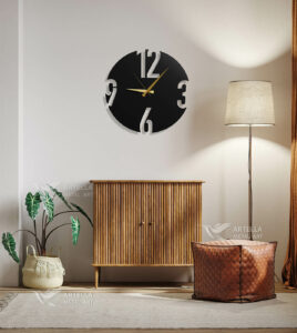 136 Black clock