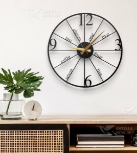 Clock 319